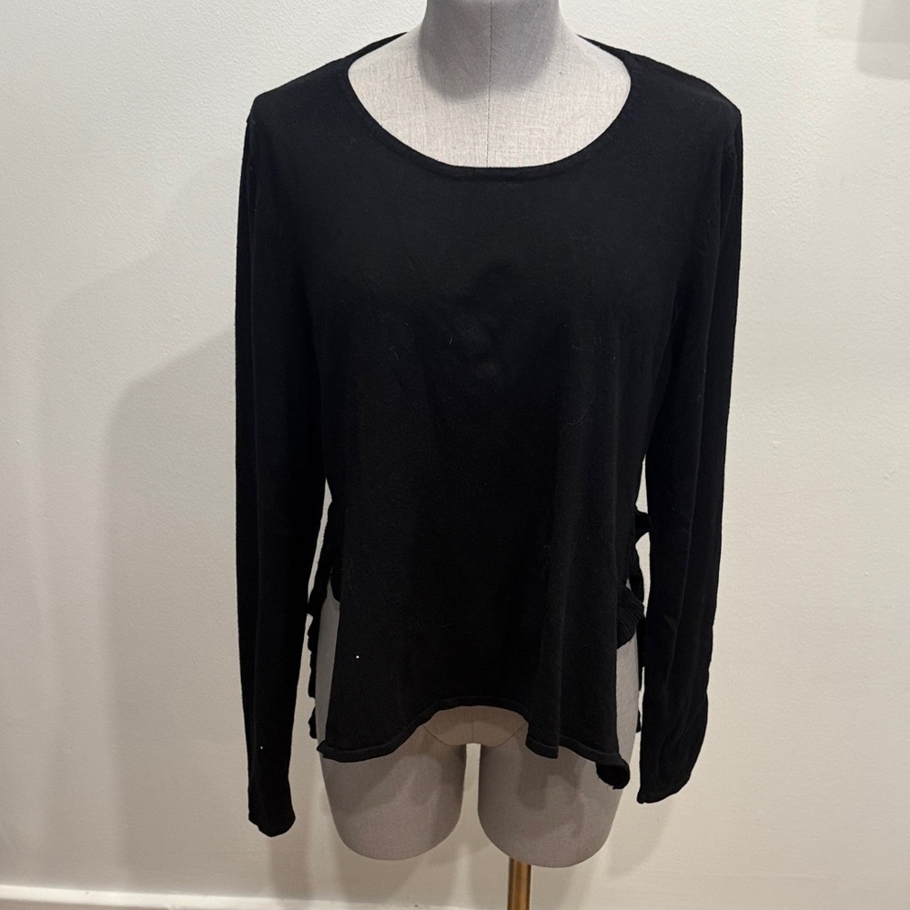 Elegant Black Women's long sleeve shirt